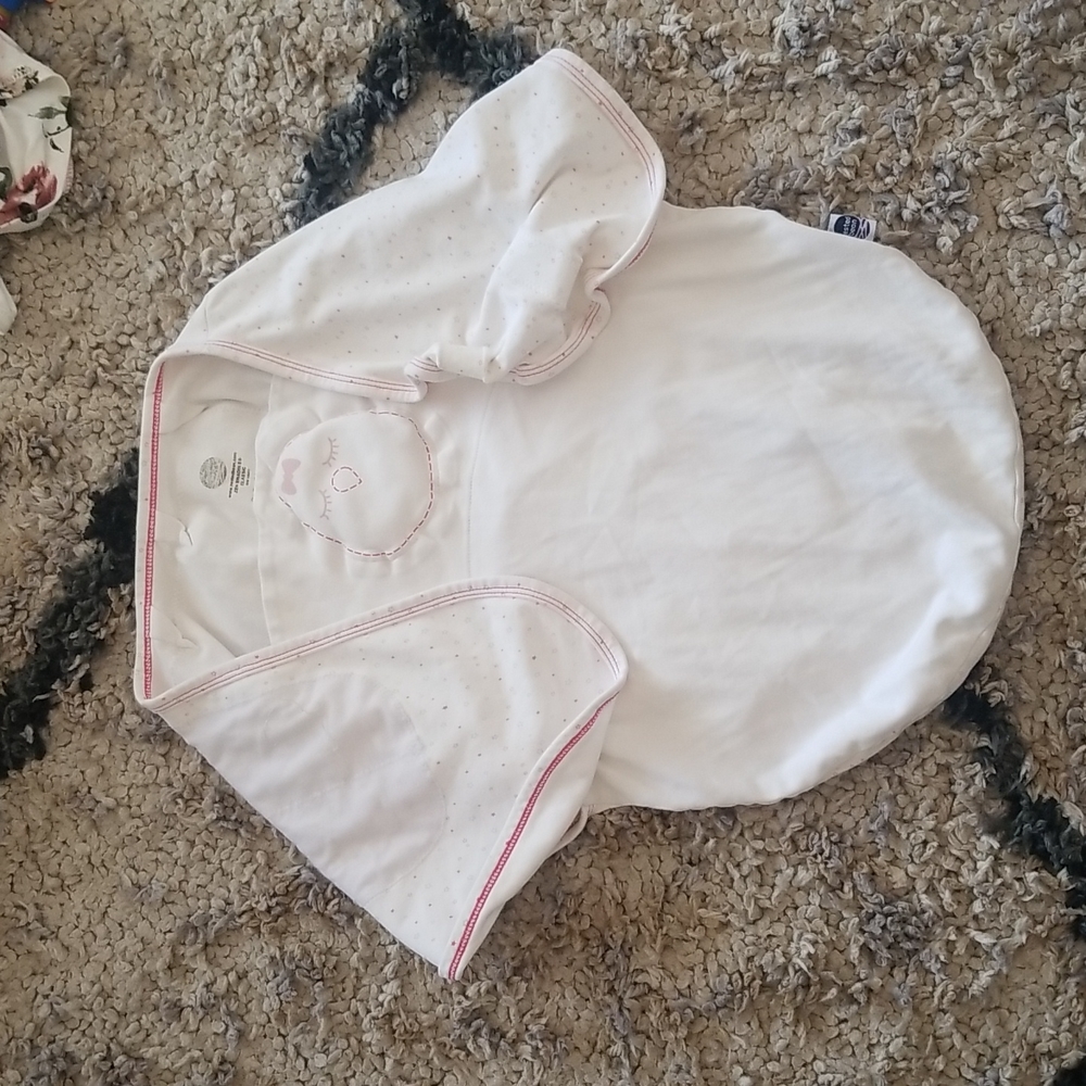 Nested Bean swaddle